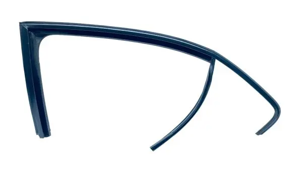 Volkswagen Jetta VI Rubber seal rear door window/glass 5C6839431