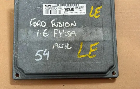 Ford Fiesta Engine control unit/module 6S61-12A650-LE 5DME S120977312E