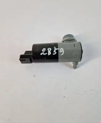 Volvo V40 Windscreen/windshield washer pump 985887