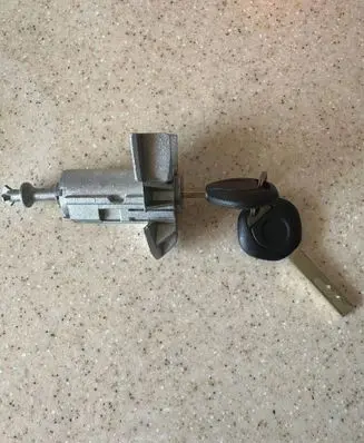 BMW X5 E53 Front door lock (next to the handle) 51217035421