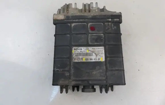 Volkswagen Golf III Engine control unit/module 0281001343 028906021BP