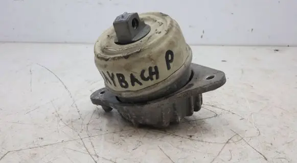 Mercedes-Benz S X222 Maybach Engine mount bracket A2222403400