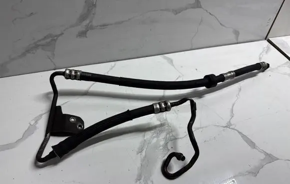 Mercedes-Benz E W211 Power steering hose/pipe/line 2114660881
