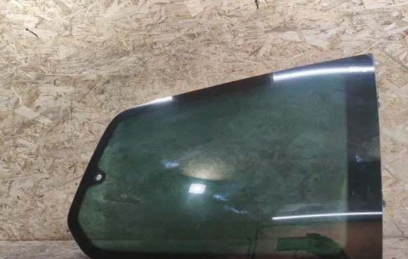 Ford Galaxy Rear side window
