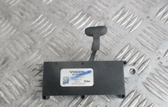 Volvo V50 Aerial antenna amplifier 8673493