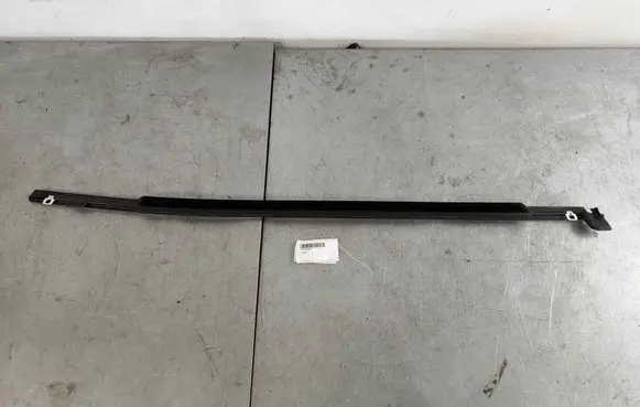 Lexus IS-F Front door glass trim molding 7571053021