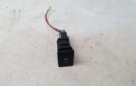 Traction control (ASR) switch