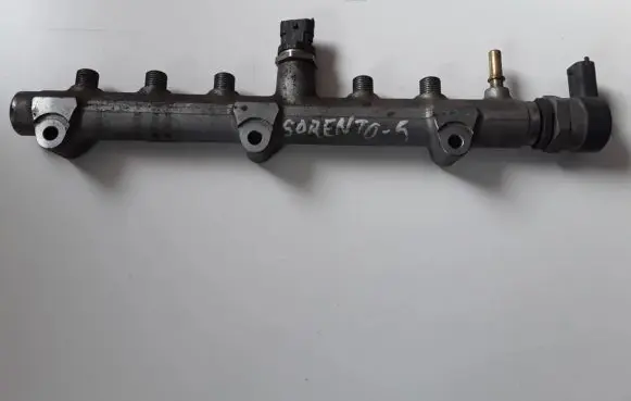KIA Sorento Fuel main line pipe 314004A440