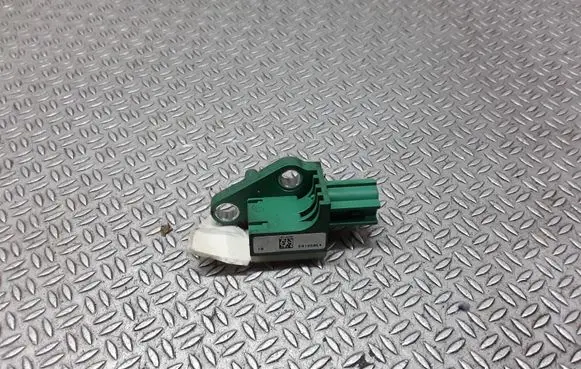 Volkswagen PASSAT B6 Airbag deployment crash/impact sensor 3C0909606