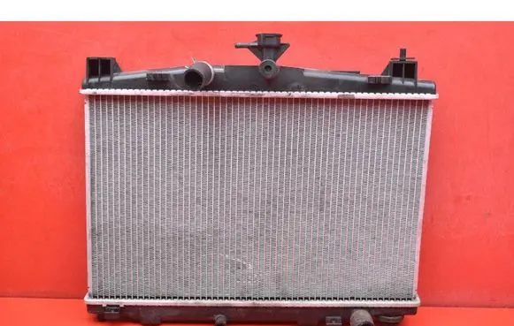 Mazda 2 Coolant radiator