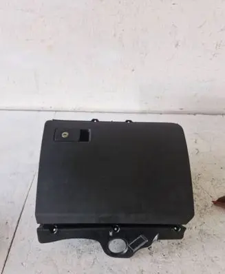 Volkswagen PASSAT B6 Glove box