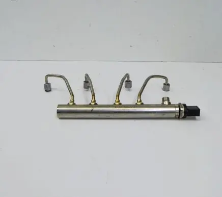 BMW 3 F30 F35 F31 Fuel main line pipe 7585411