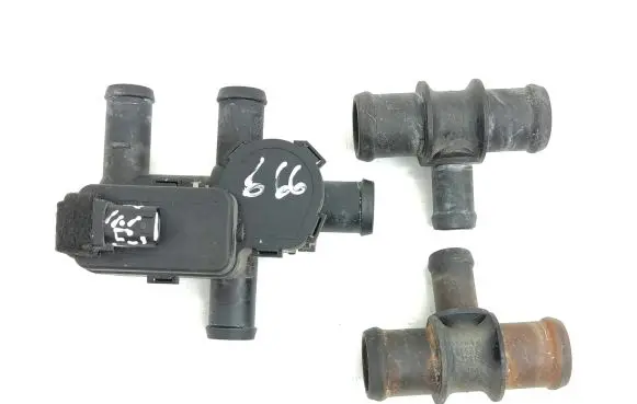 Mercedes-Benz S W221 Coolant heater control valve A2308300084