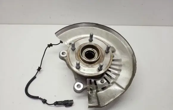 Chrysler Pacifica Front wheel hub 68189019AD