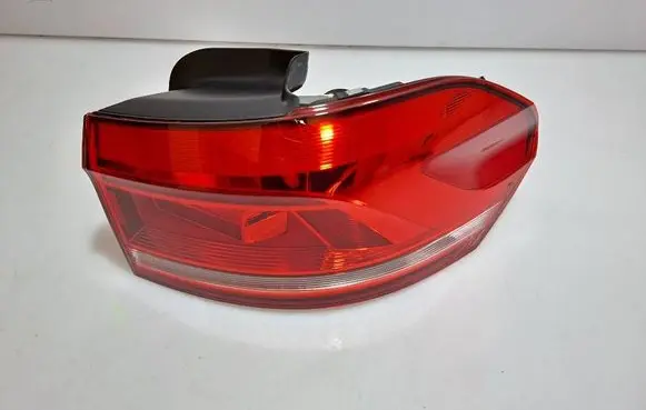 Volkswagen Touran III Rear/tail lights 5TA945096A L90084784