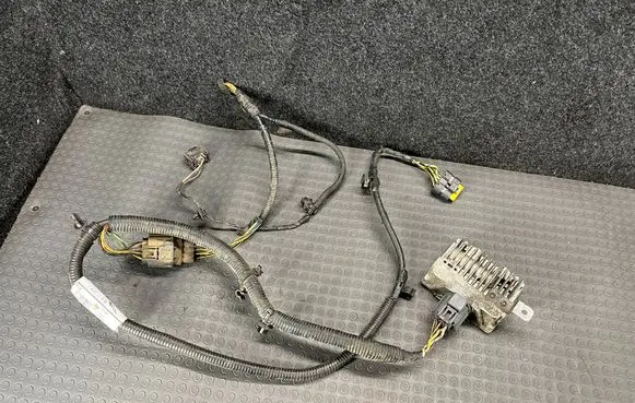 Jaguar XF X250 Fuel injection pump control unit/module 7W839D372AA 7W839D372 8X2T14407BD