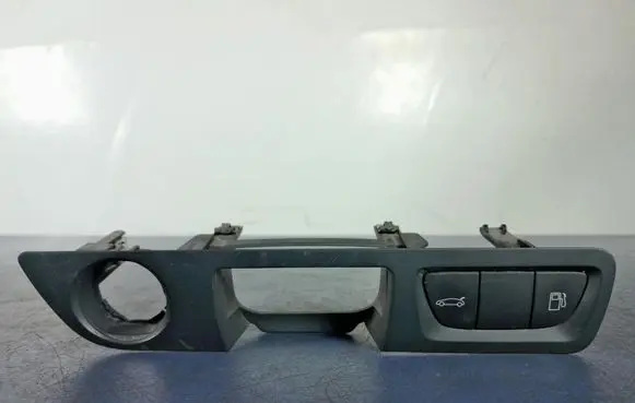 Peugeot 508 RXH Side skirt rear trim 9686450377