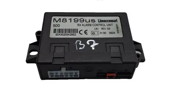 Alfa Romeo Giulietta Alarm control unit/module M8199US
