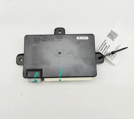 Tesla Model X Door control unit/module 104549010D
