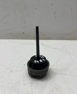 Audi A4 S4 B7 8E 8H Power steering tank cap 8D0422361C