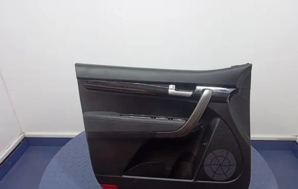 KIA Sorento Door card panel trim set 