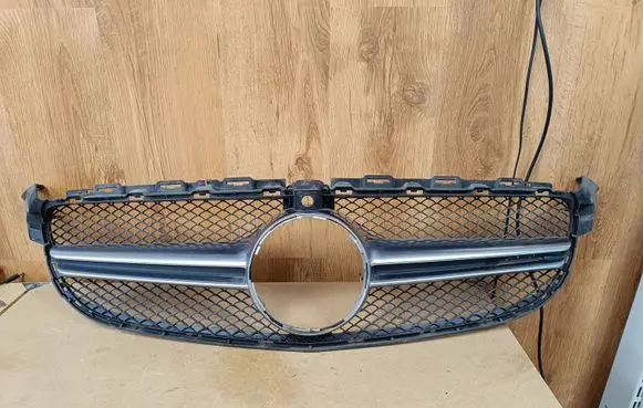 Mercedes-Benz C AMG W205 Front grill A2058880523