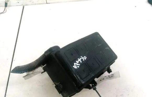 Opel Zafira A Fuse box set 90560119