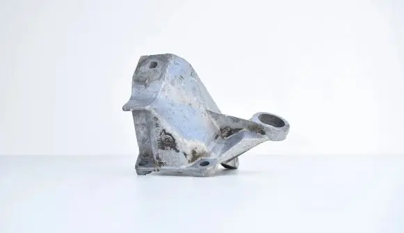 Audi A6 S6 C4 4A Gearbox mount 4A0399114E