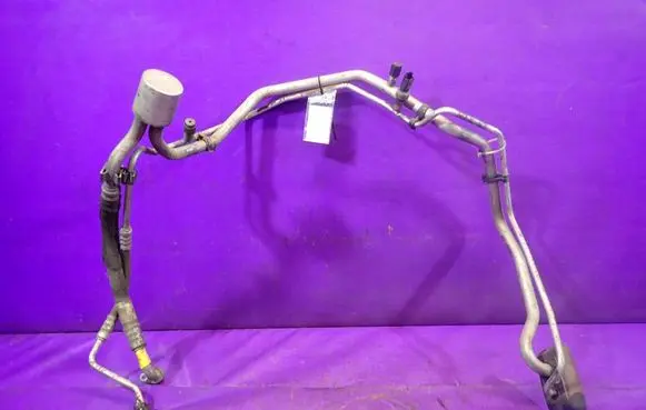 Peugeot 307 CC Air conditioning (A/C) pipe/hose 
