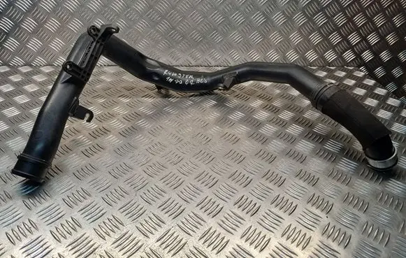 Skoda Roomster (5J) Intercooler hose/pipe 