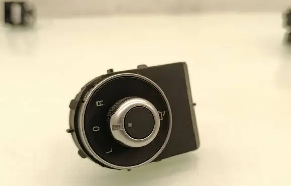 Alfa Romeo Stelvio Wing mirror switch 01561181990