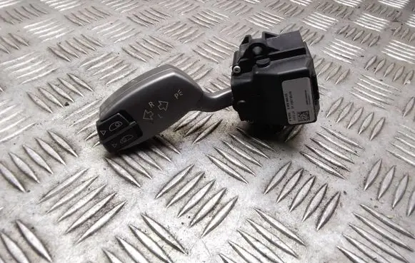 BMW 7 E65 E66 Indicator stalk 6959984 695998403 01106760