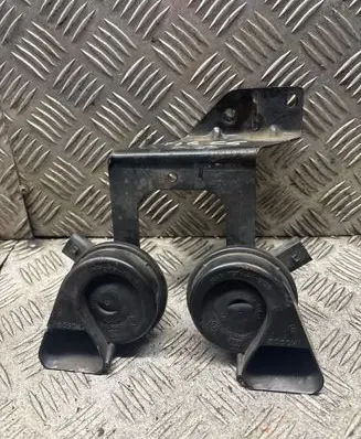Audi A6 S6 C6 4F Horn signal 4F0951229 6033FB1548