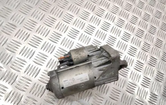 Nissan Qashqai+2 Starter motor 233001375R 17F20091PG