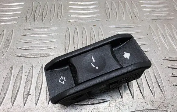 BMW 5 E60 E61 Sunroof switch 6907288 61316907288