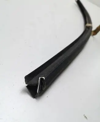 Audi A5 8T 8F Rubber seal front coupe door window 