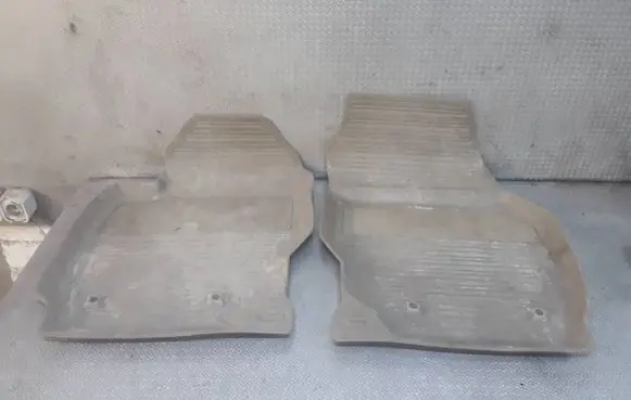 Volvo V70 Car floor mat set 31292049 30734679