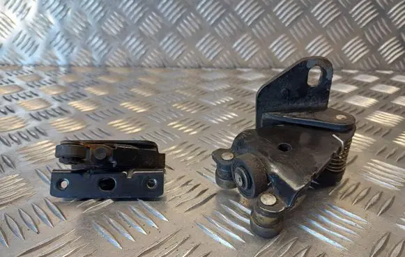 Citroen Berlingo Roller guide/hinge set 