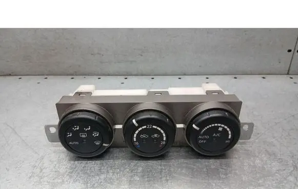 Nissan X-Trail T30 Air conditioning/heating control unit 27500ES60A