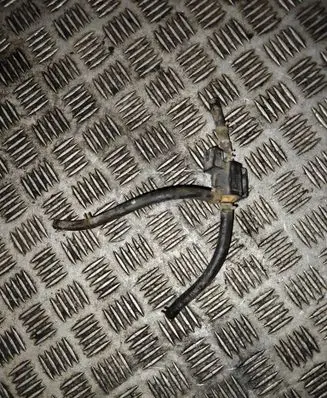 Vacuum valve