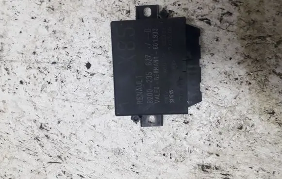 Renault Clio III Parking sensor (PDC) wiring loom 8200235627
