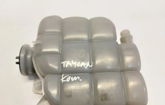 Porsche Taycan 9J1 Coolant expansion tank/reservoir 9J1121407CJLK01