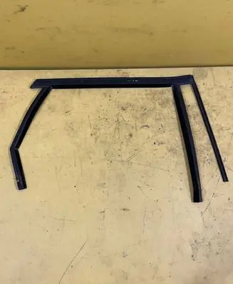Ford Mondeo MK IV Rubber seal loading door 138KM