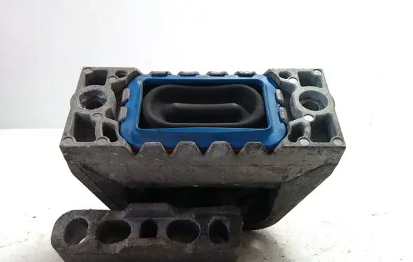 Volkswagen Caddy Engine mount bracket 1K0199262BA