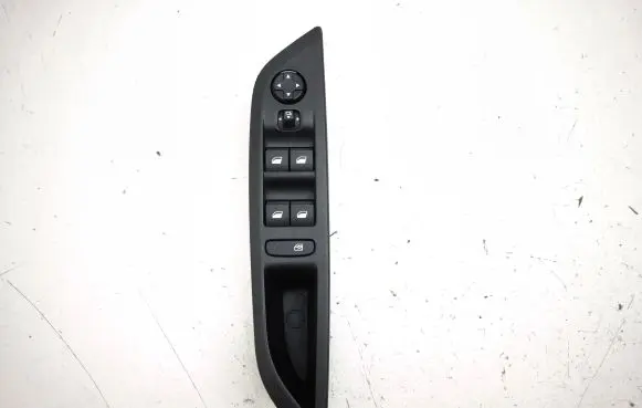 Peugeot 208 Electric window control switch 98421760ZD