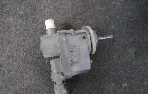 Renault Laguna I Headlight level adjustment motor 7700420737 007878-14