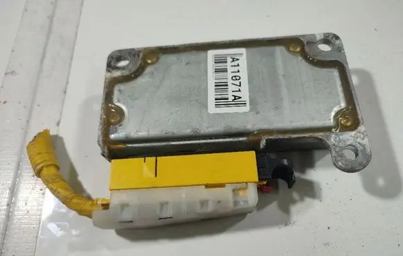 Chevrolet Captiva Airbag control unit/module 96810868