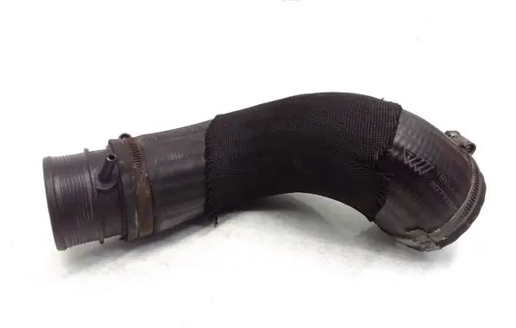 Volvo XC60 Intercooler hose/pipe 30792885 30792884