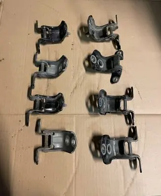 Ford Ranger Loading door hinge set 