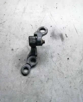 Ford C-MAX I Front door lower hinge 